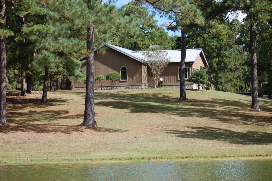 Guest lodge